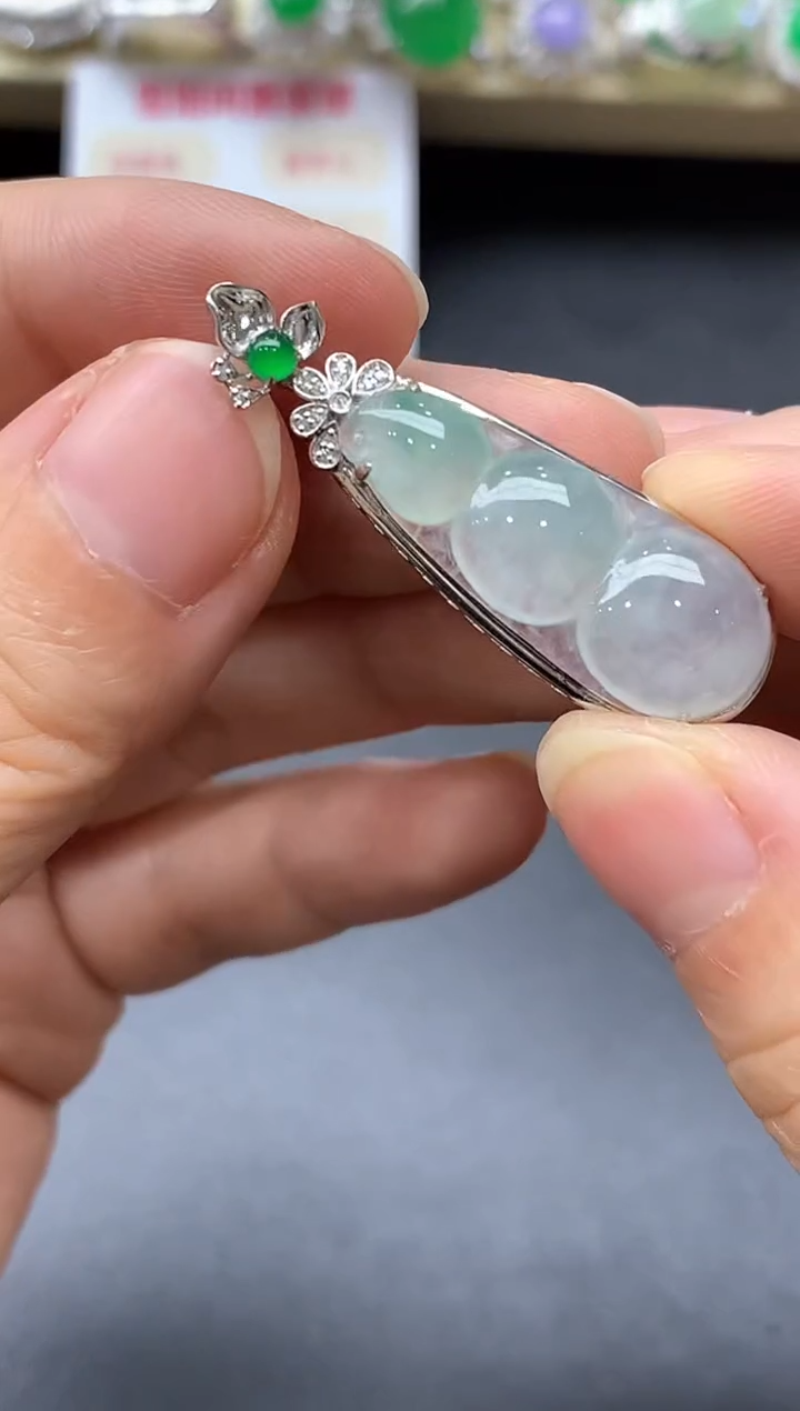 颈饰18K金镶嵌翡翠268-中国好珍宝