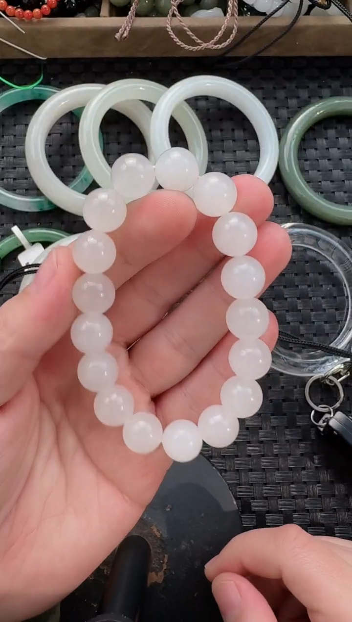 颈饰未镶嵌和田玉12白月光手串