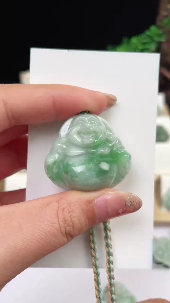 【闪购商品】翡翠颈饰未镶嵌佛公