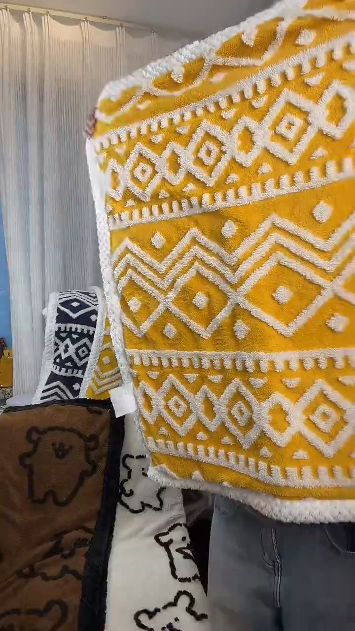 羊羔毛双色黄80*100