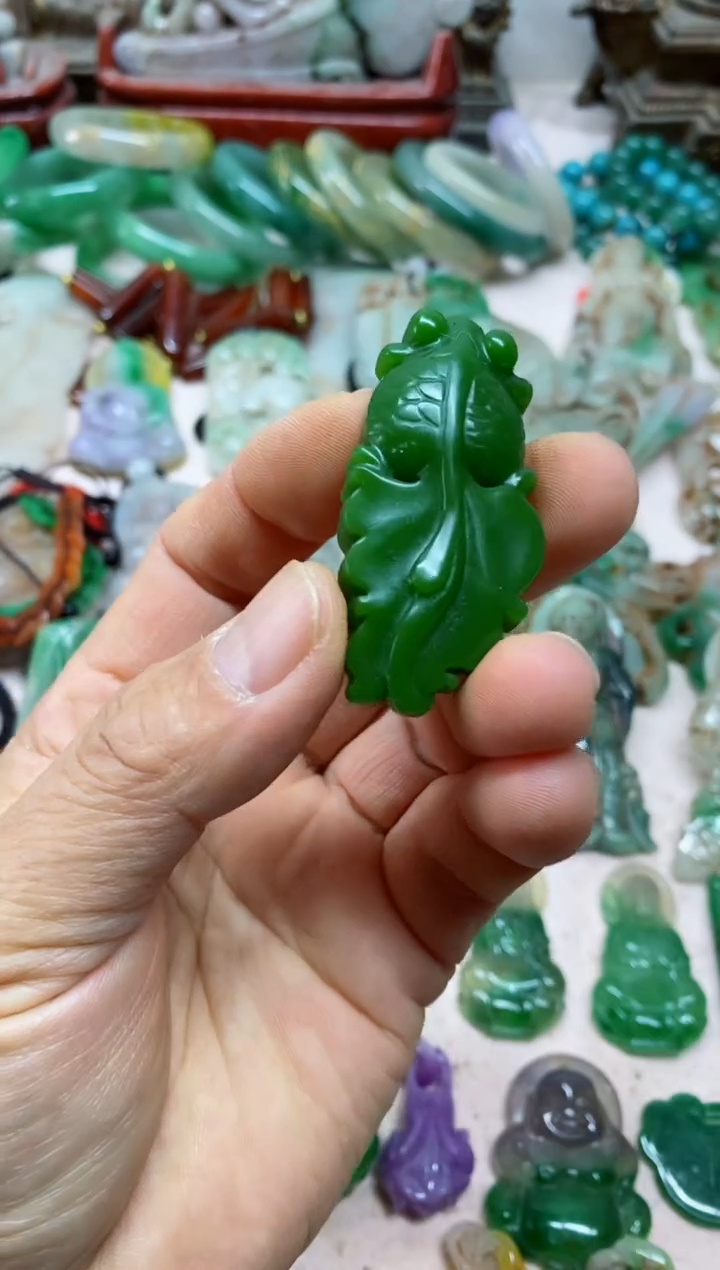 【闪购商品】56直播间的实时画面