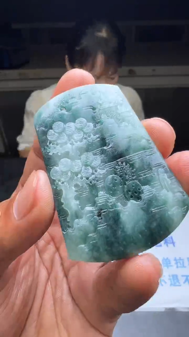 定制翡翠未镶嵌天然翡翠A货
