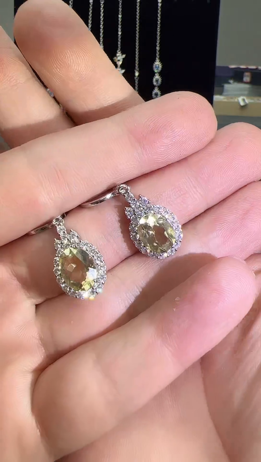 【闪购商品】水晶耳饰银S925镶嵌1111