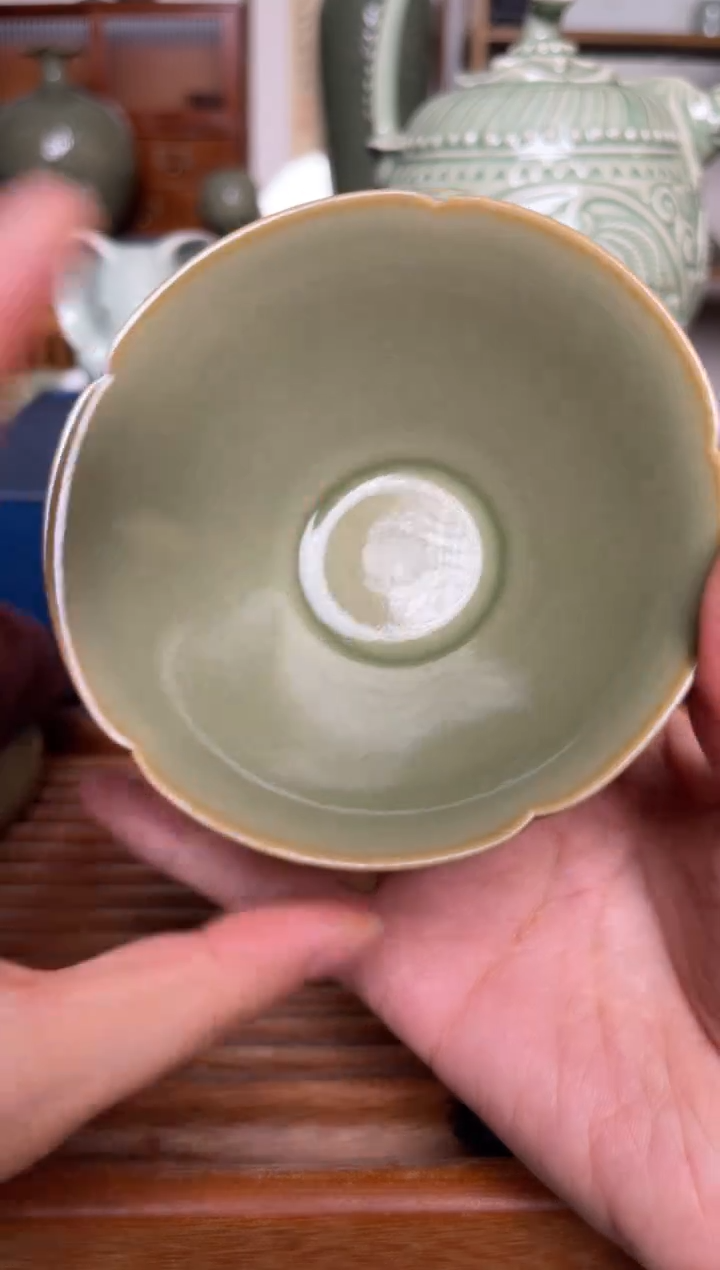 【闪购商品】其他81纯手工秘色葵口薄胎斗笠盏