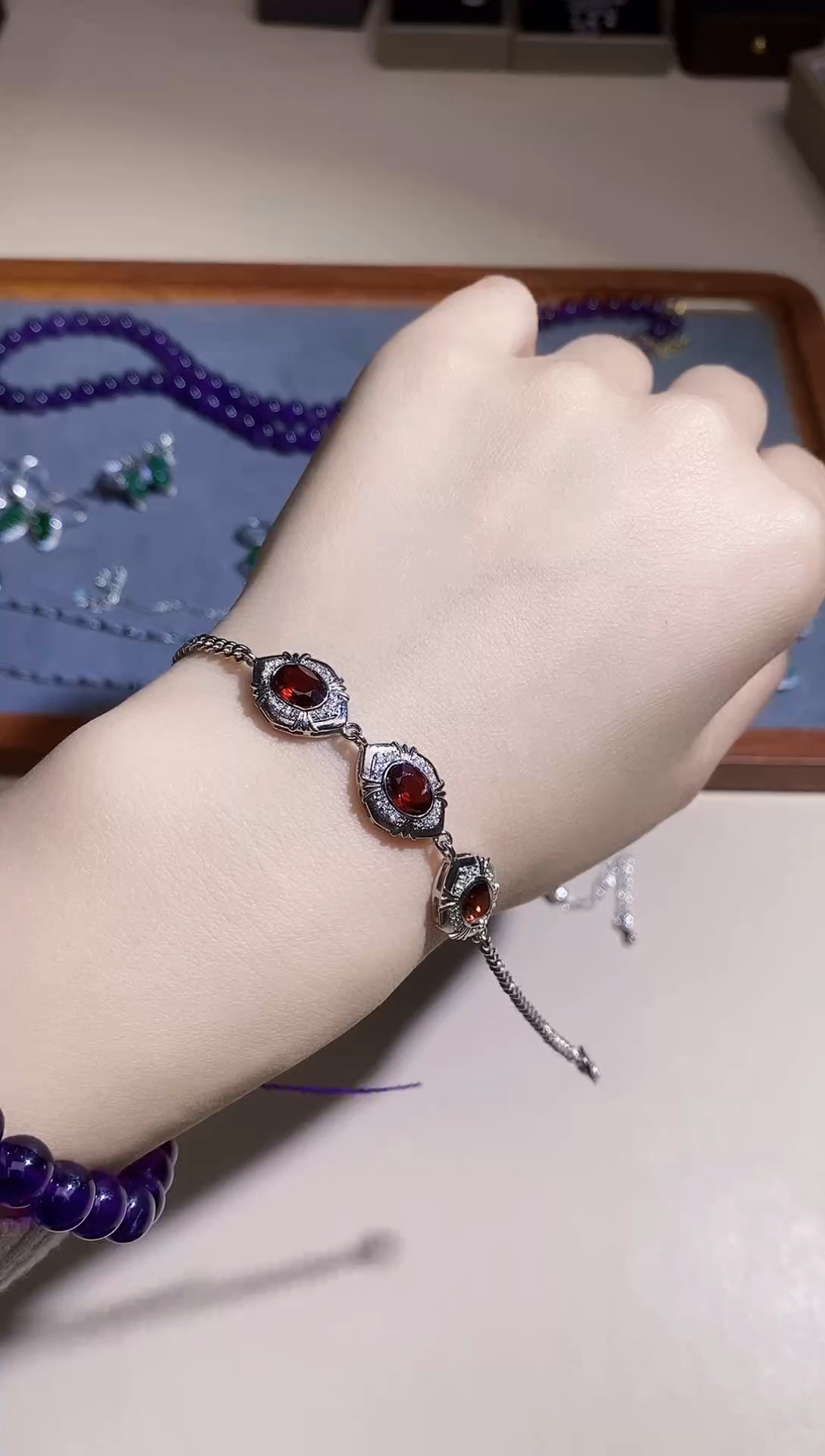 【闪购商品】石榴石手链合金多样性 发其一  【33】