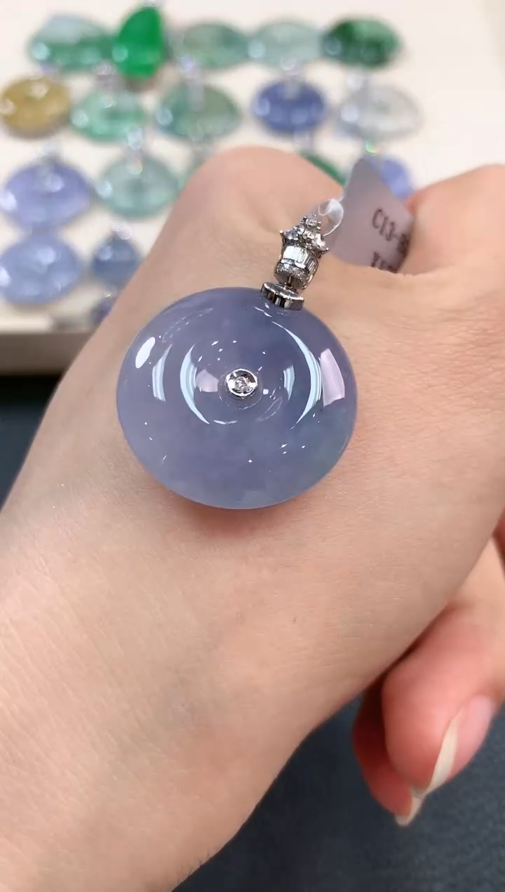 【闪购商品】翡翠吊坠(不含链)18K金镶嵌b44不退换多样性一件发货