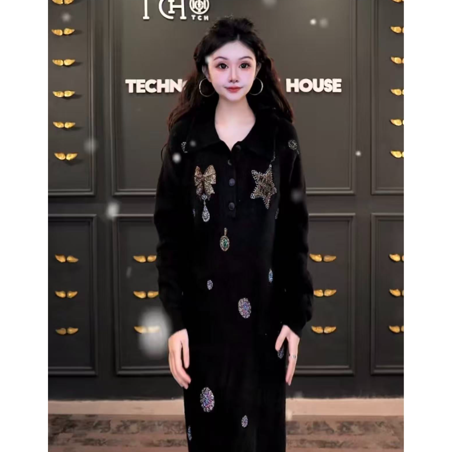 TCH轻奢时尚百搭针织衫秋冬毛衫女烫钻针织裙T75D30E1038