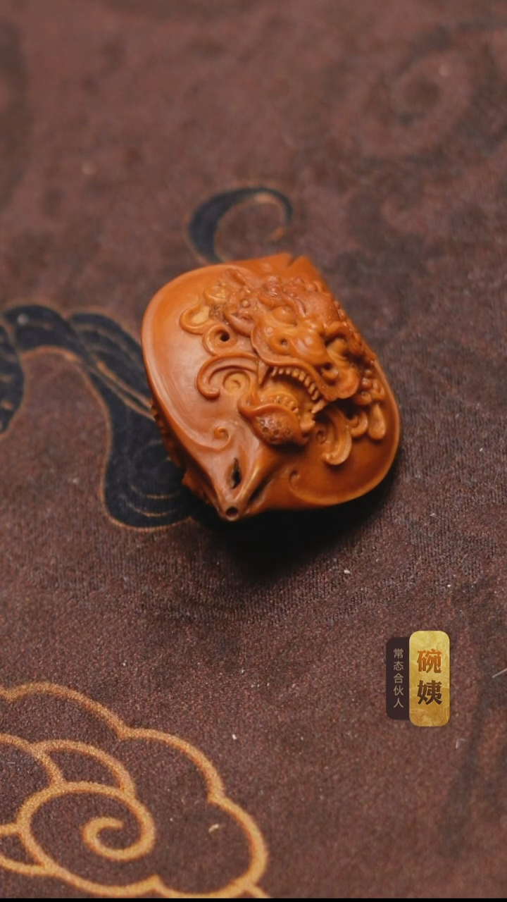 手串/手链橄榄核K****?二华2.75虎头兽面