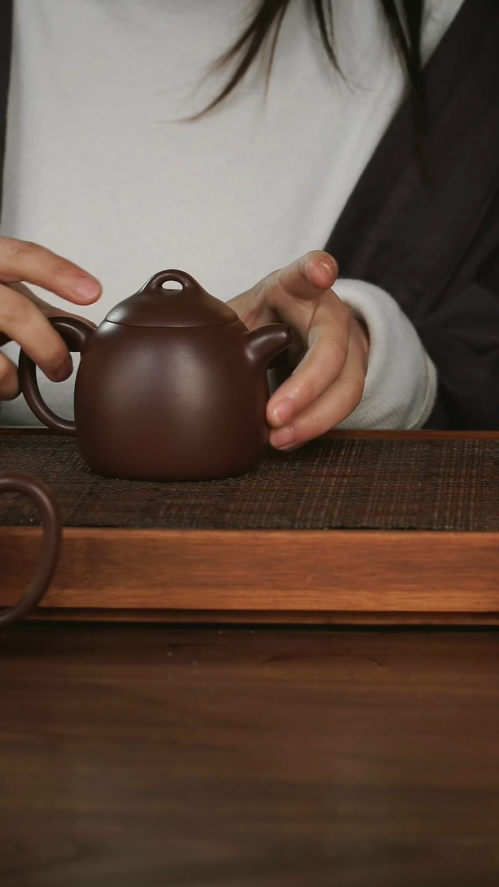 【闪购商品】紫砂茶壶秦权 四号井老紫泥