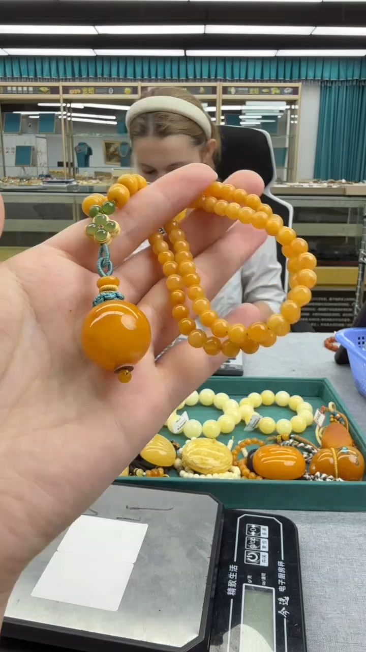 未镶嵌颈饰琥珀52秒拍号 假一罚三
