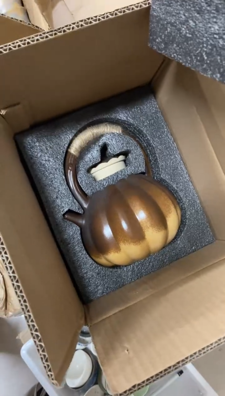 无运费险有瑕疵的摄影的产品有使用过的痕迹有点脏介意勿拍