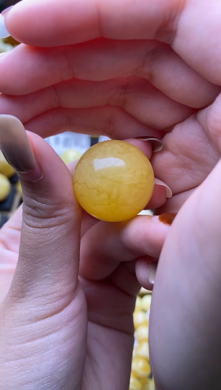 【闪购商品】琥珀裸石未镶嵌大小姐珠宝123