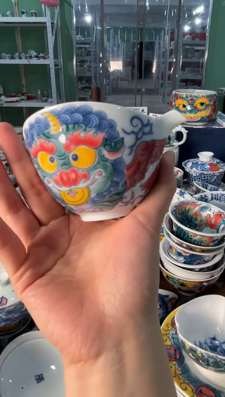 陶瓷昨明景德镇陶瓷：宝瓶