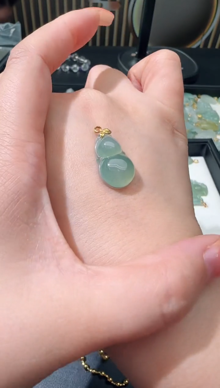 【闪购商品】翡翠颈饰18K金镶嵌TZG0121162