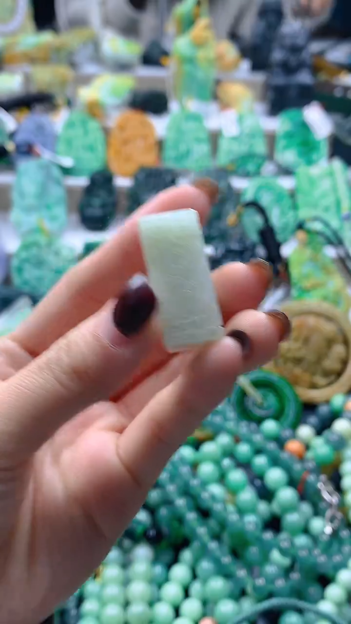 颈饰未镶嵌翡翠天然缅甸a货翡翠