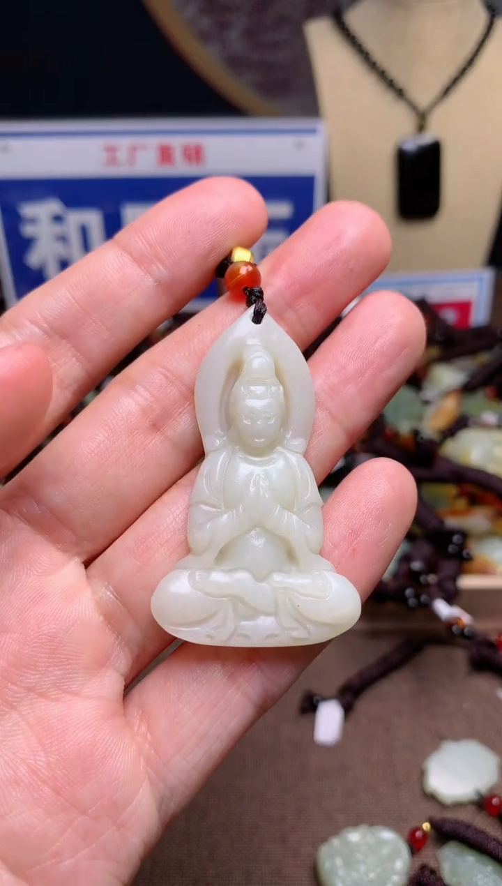 【闪购商品】和田玉颈饰未镶嵌1