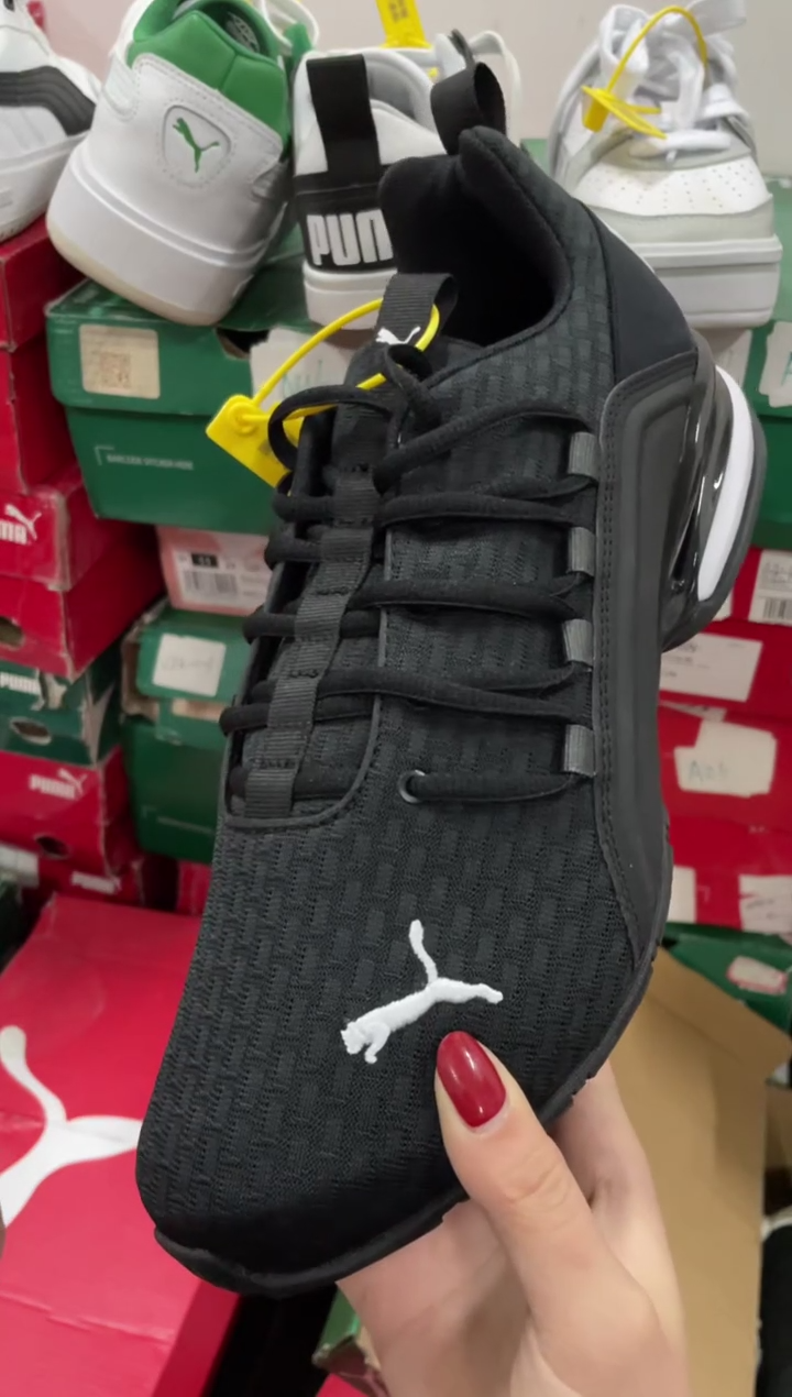 彪马时尚休闲运动鞋42M  KK45