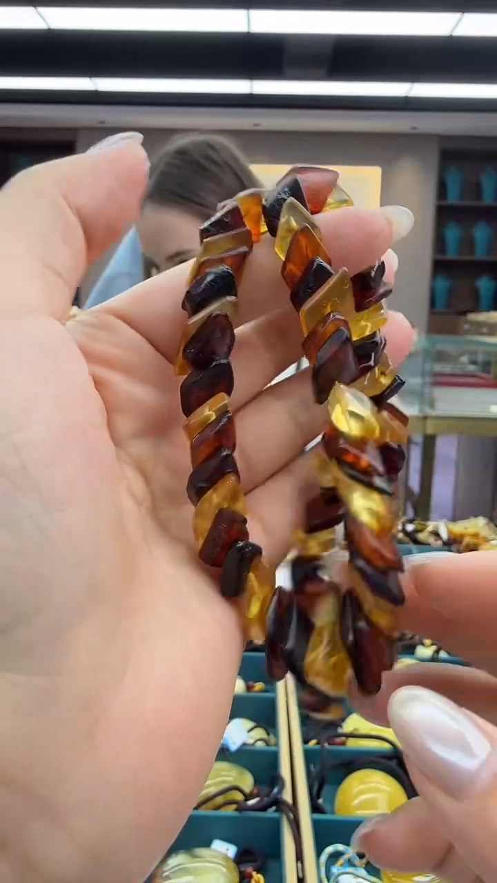 琥珀颈饰未镶嵌33秒拍号 假一罚三 