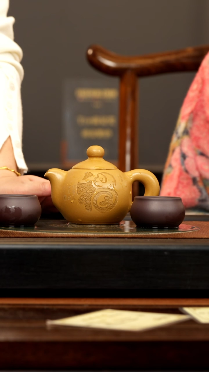 【闪购商品】紫砂茶壶ZCP 黄金砂 芙蓉珠 260cc