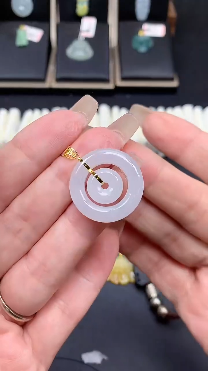 【闪购商品】翡翠吊坠(不含链)18K金镶嵌MS141771