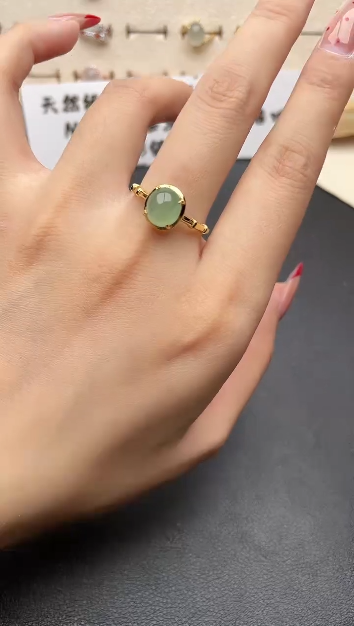 【闪购商品】翡翠戒指银S925镶嵌一物一证一礼盒