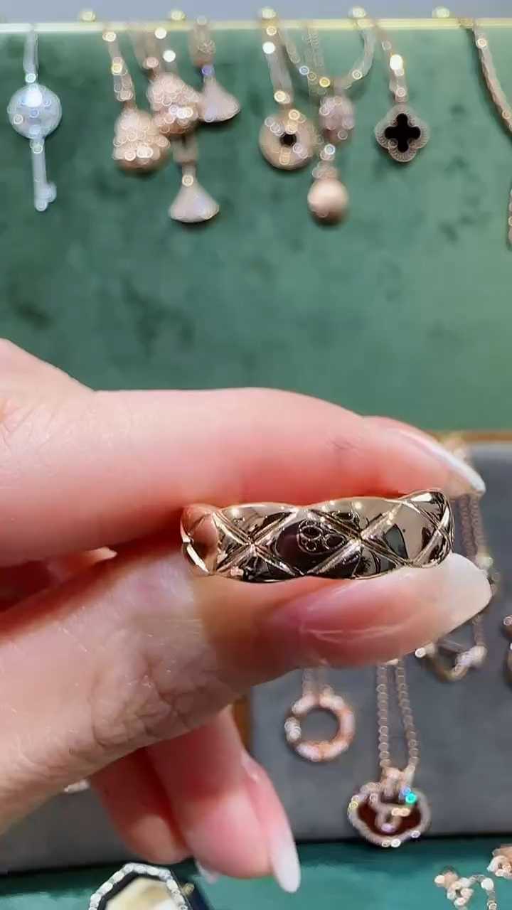 【闪购商品】18K金戒指/指环14号18K金香香戒指