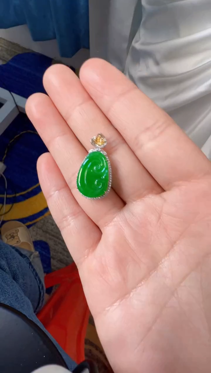【闪购商品】定制翡翠18K金镶嵌5800元