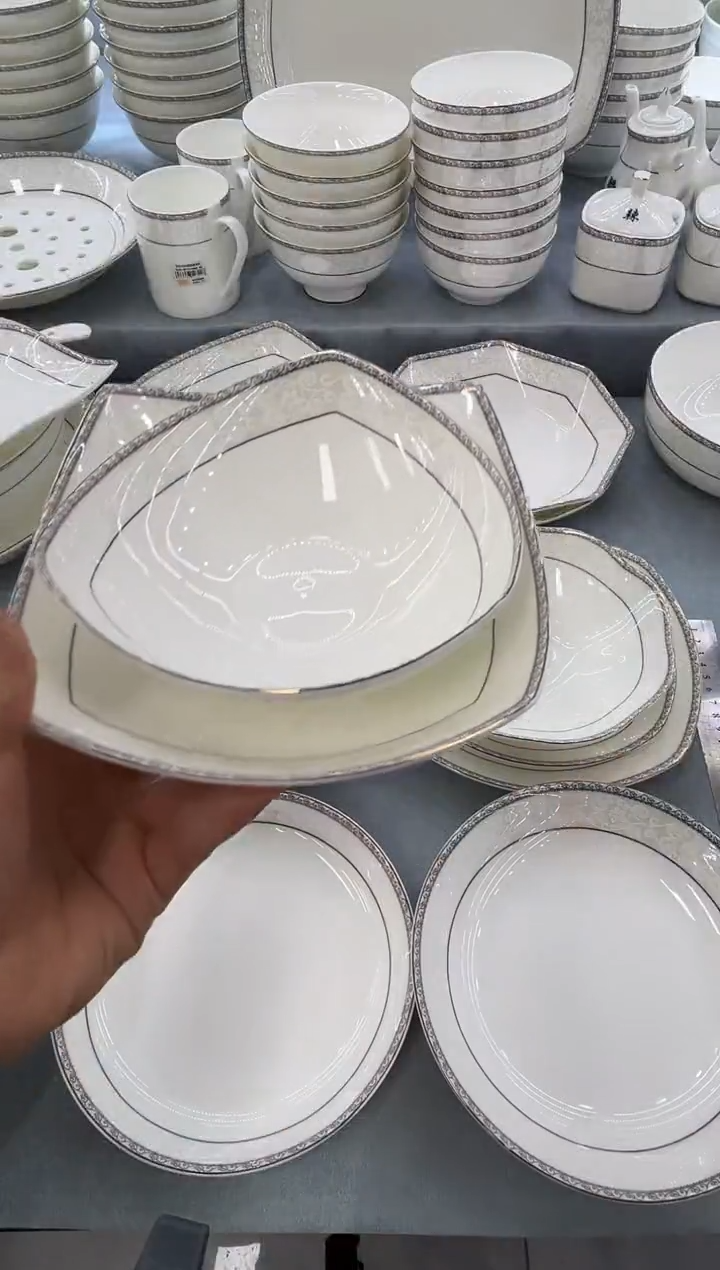 骨瓷玲珑7..5贵龙2个6三角2个 