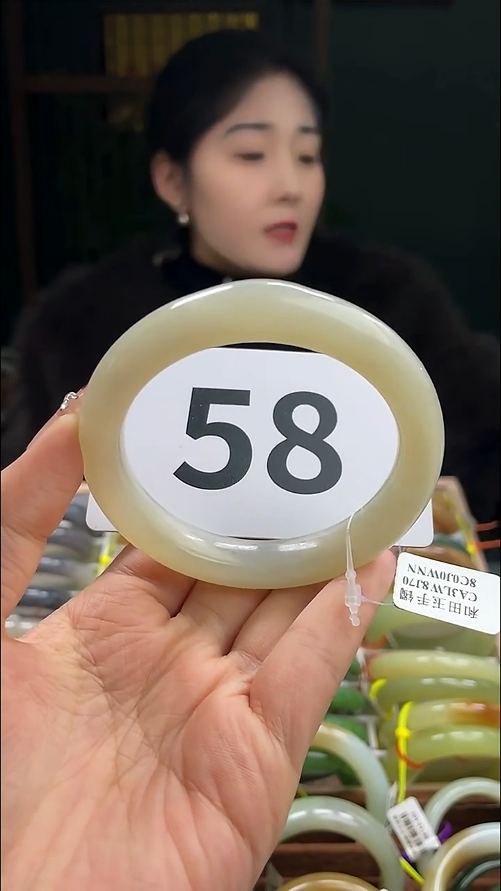 定制和田玉和田玉手镯