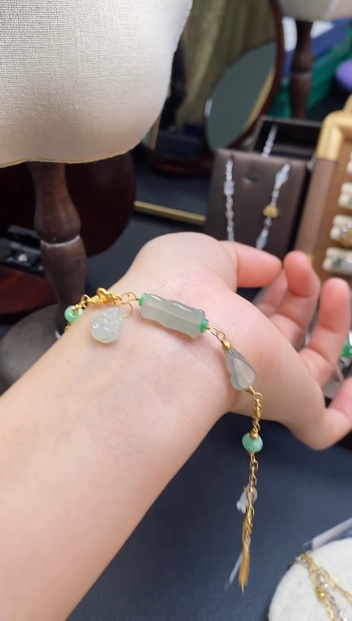 颈饰银S925镶嵌翡翠13723