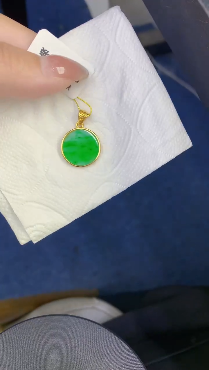 颈饰未镶嵌翡翠缅甸天然翡翠A货