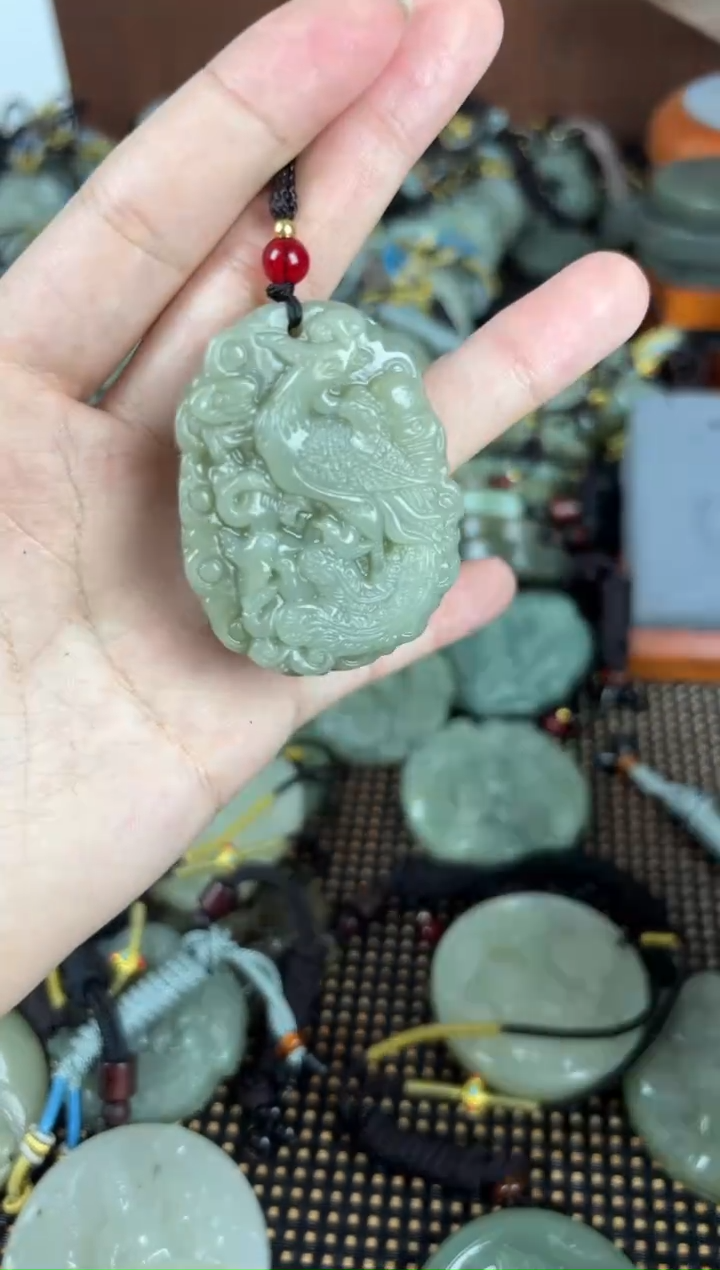 【闪购商品】和田玉颈饰未镶嵌1