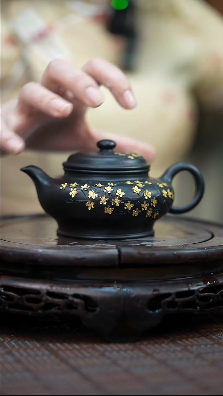 茶壶紫砂宜兴紫砂岁颐传砂原矿全手12