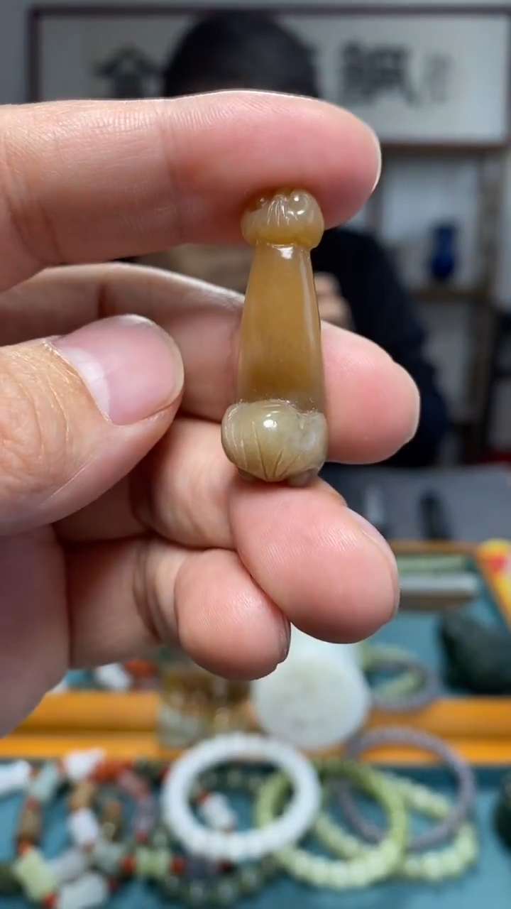 颈饰未镶嵌和田玉14