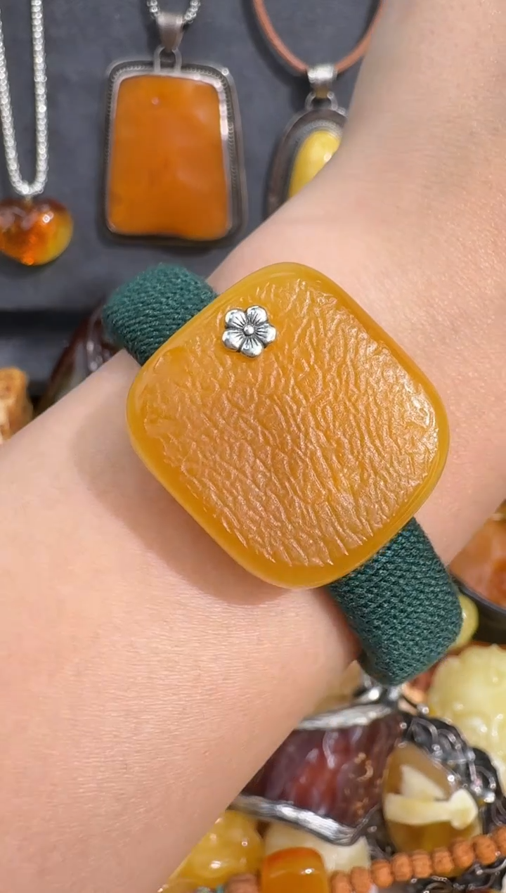 裸石琥珀未镶嵌琥珀