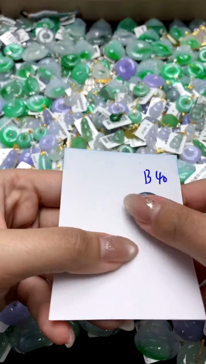 【闪购商品】翡翠颈饰18K金镶嵌1111111111111111