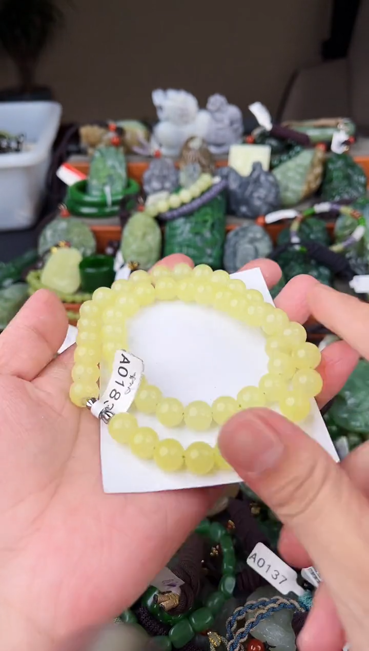 玉未镶嵌  拍一发一