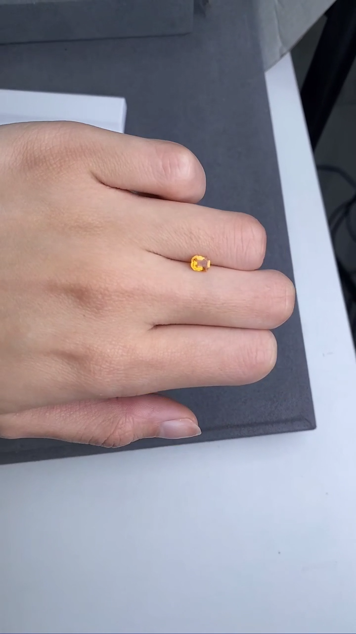 【闪购商品】蓝宝石0.46CT未镶嵌------