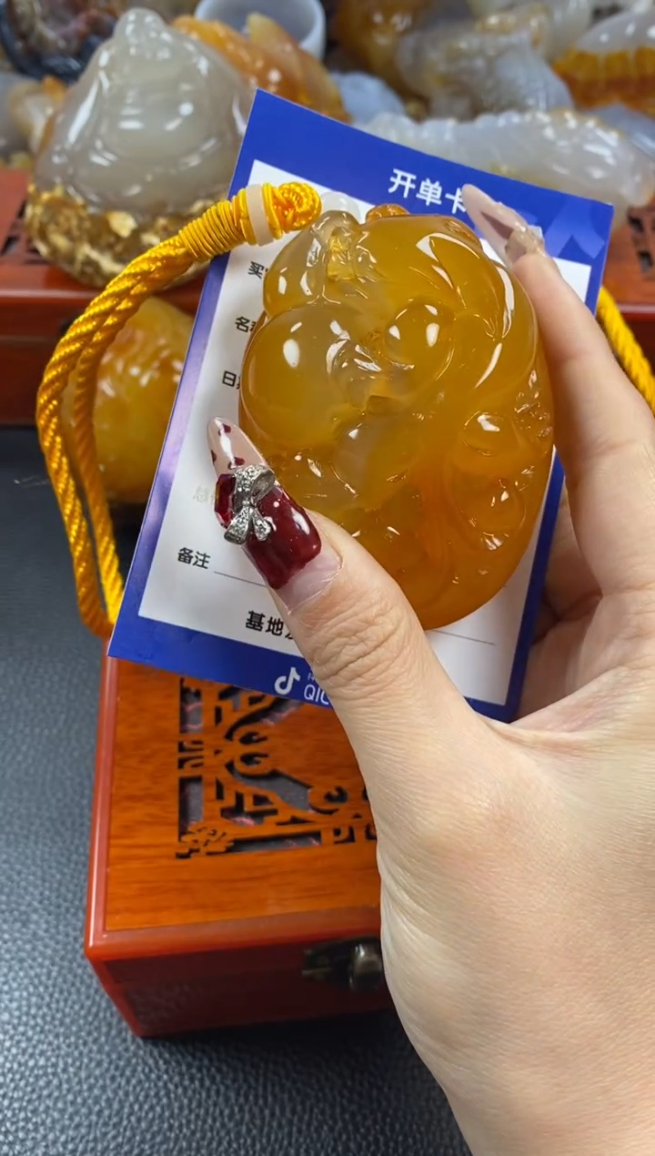 【闪购商品】玛瑙/玉髓手把未镶嵌1