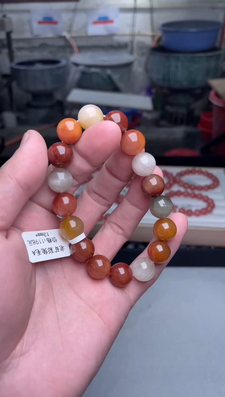 【闪购商品】水晶手串未镶嵌彩兔毛12多样性发其一