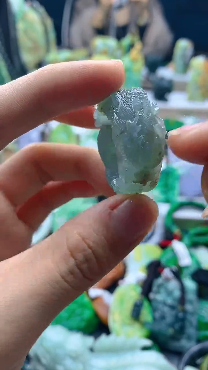 颈饰未镶嵌翡翠天然缅甸a货翡翠