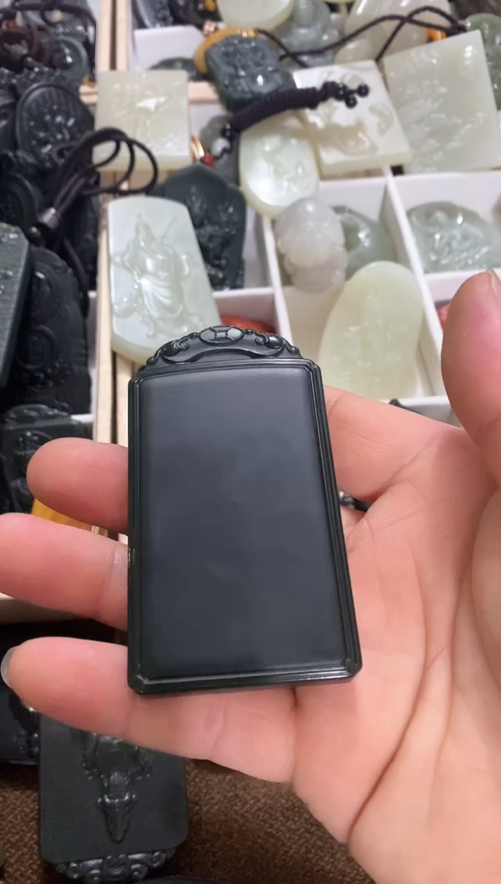 【闪购商品】和田玉吊坠(不含链)未镶嵌无事牌