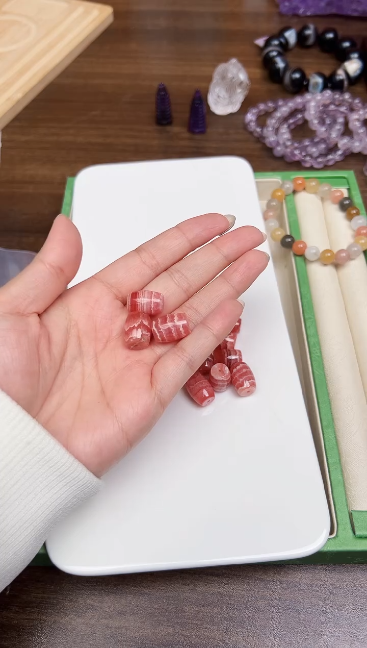 未镶嵌菱锰矿（红纹石）单珠悦4076