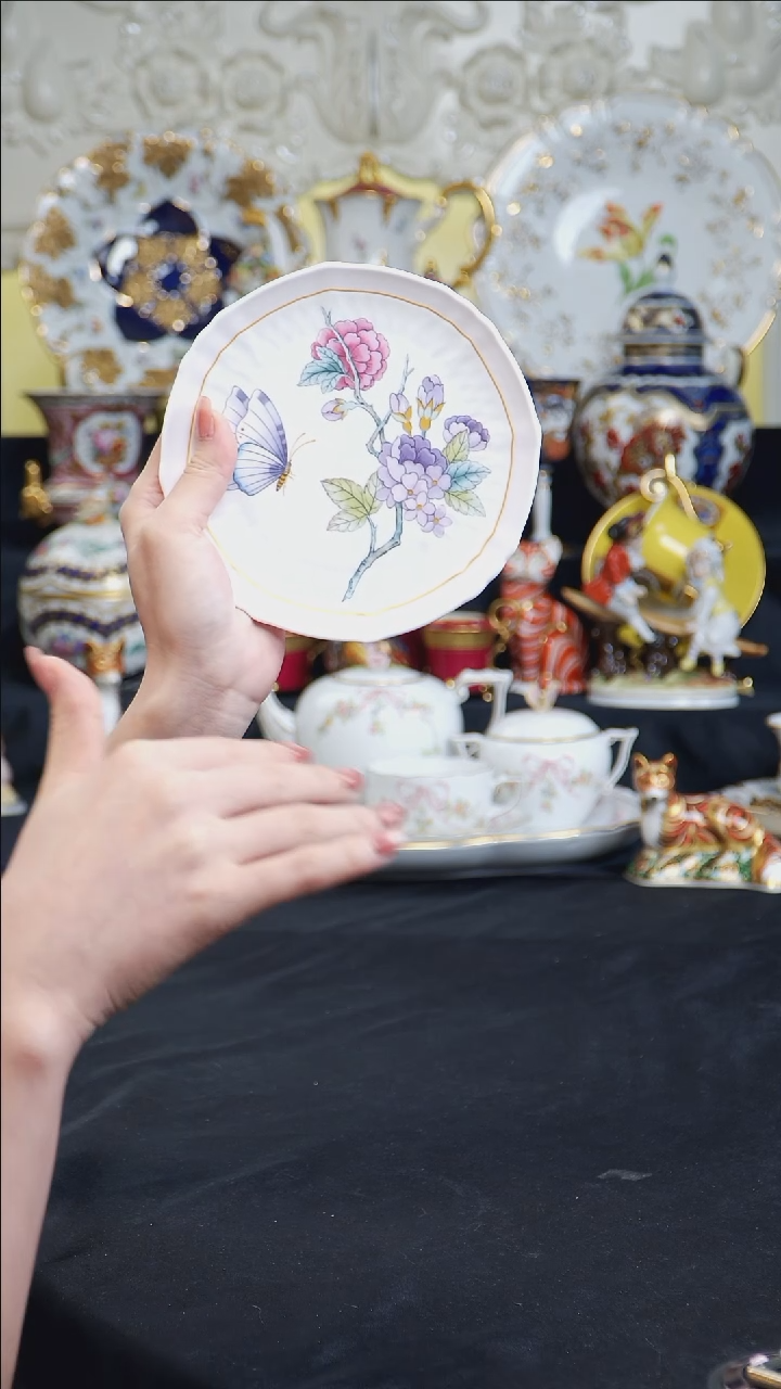 骨瓷婷婷中古器物如图所示1