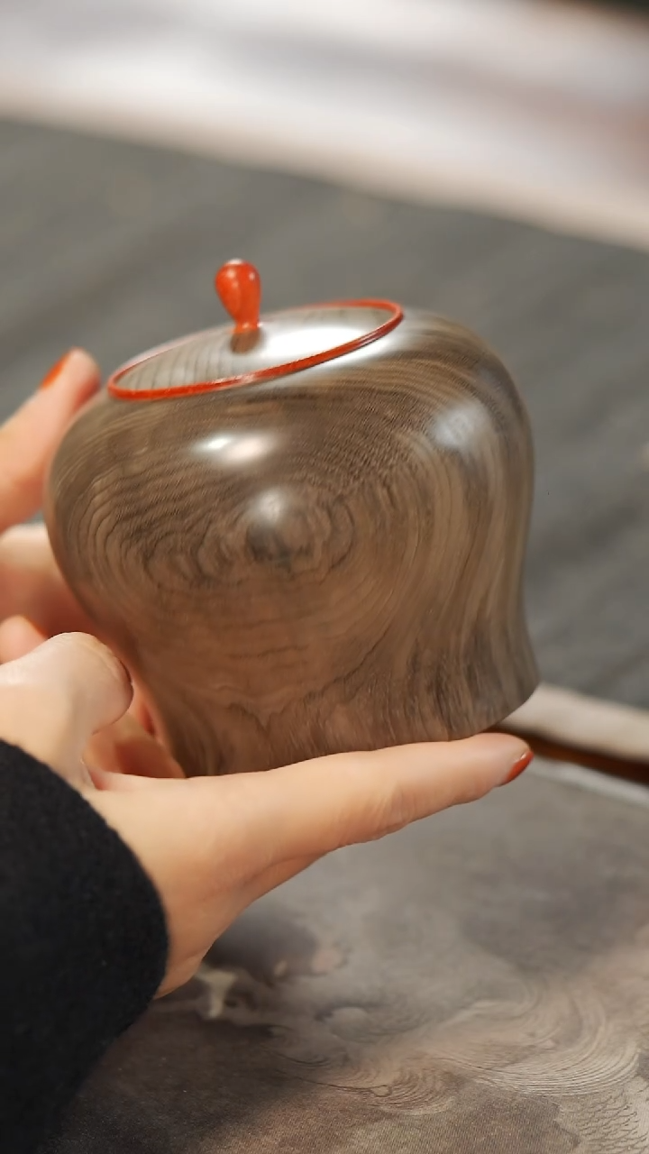 【闪购商品】金丝楠木雕696*茶仓茶叶罐