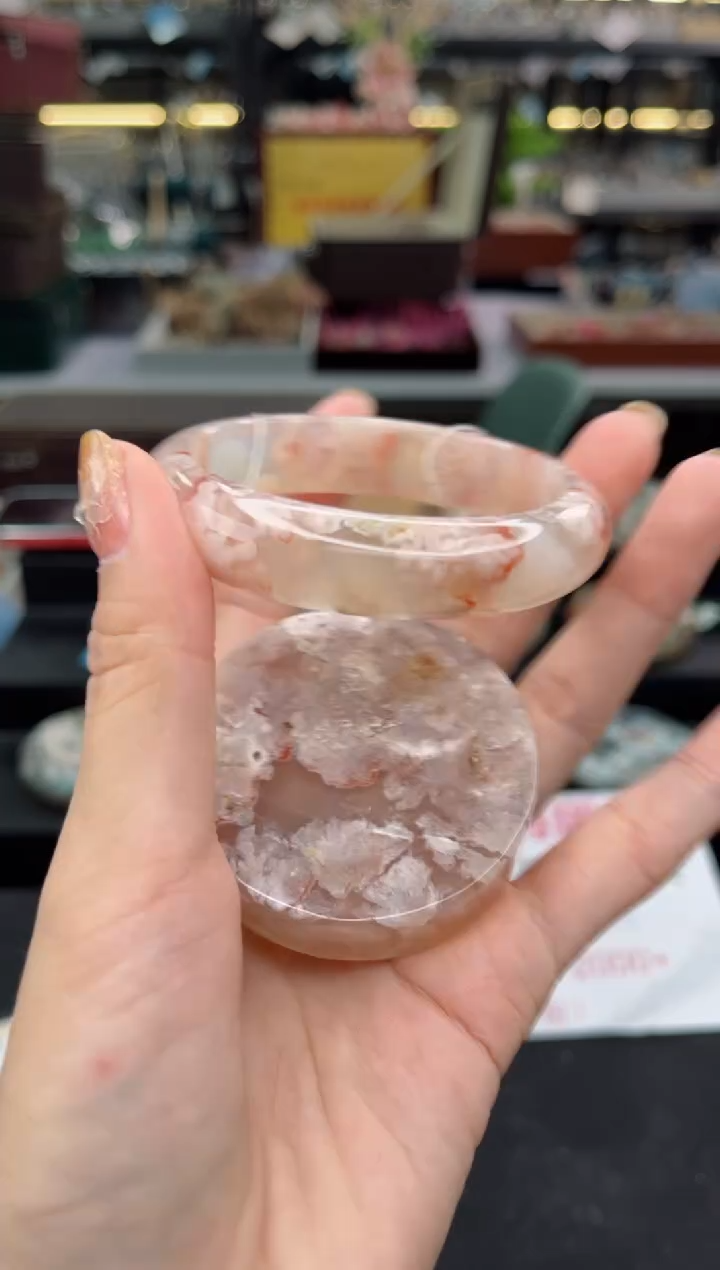 【闪购商品】石英质玉手镯未镶嵌55圈口（赠品镯心）6609146