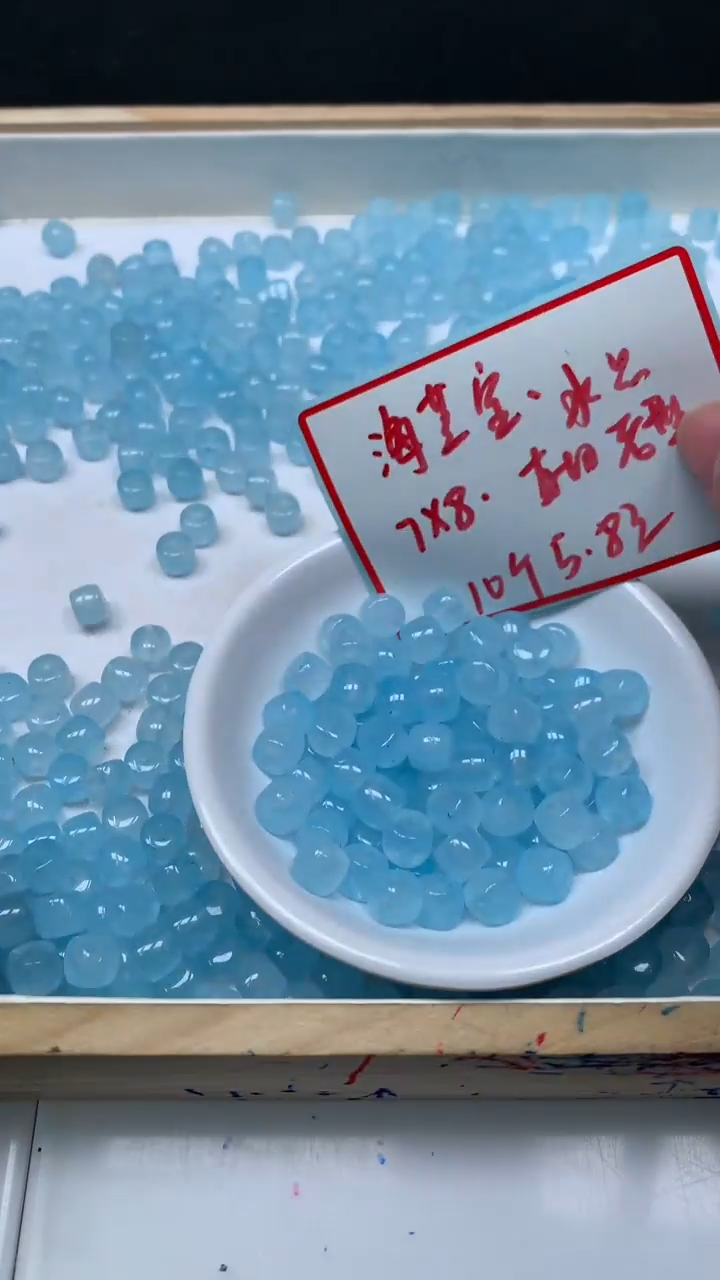 未镶嵌珠宝半成品水晶E208 海 蓝 宝水晶7*8mm 10个5.8元
