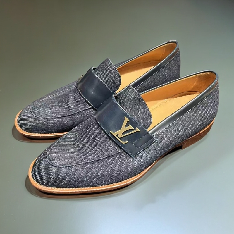 未使用 LouisVuitton/路易威登 金属logo乐福鞋1224