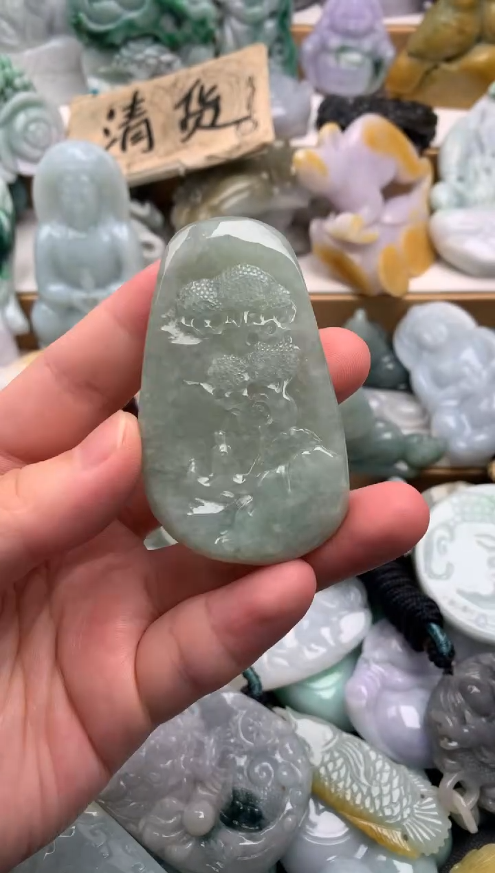 吊坠(不含链)未镶嵌翡翠1