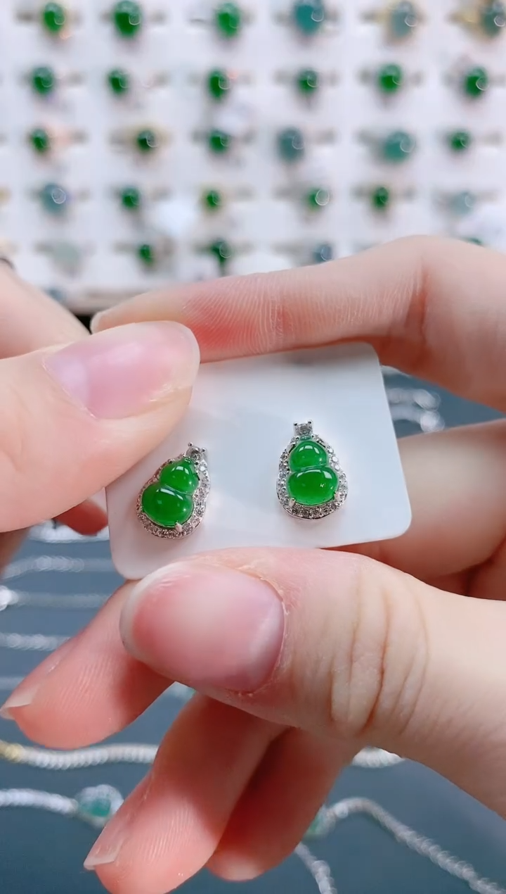 【闪购商品】翡翠耳饰银S925镶嵌天然翡翠